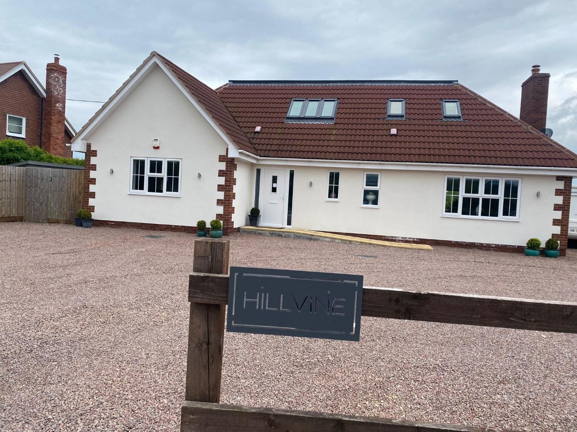 Hillvine Hotel Hartpury Bagian luar foto